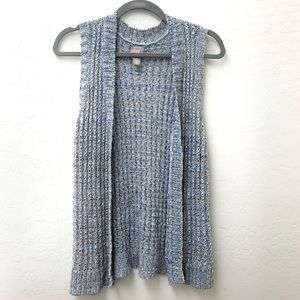 NWOT CHICOS knitted breathable sweater vest